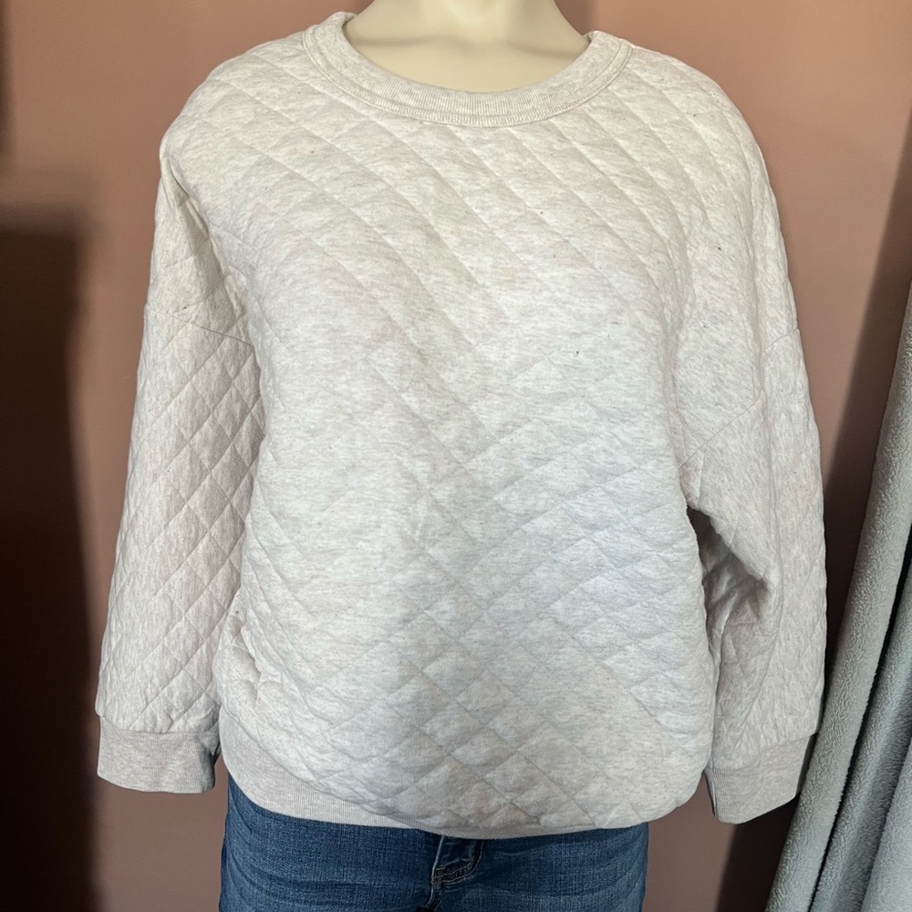 Gap quilted sweater!